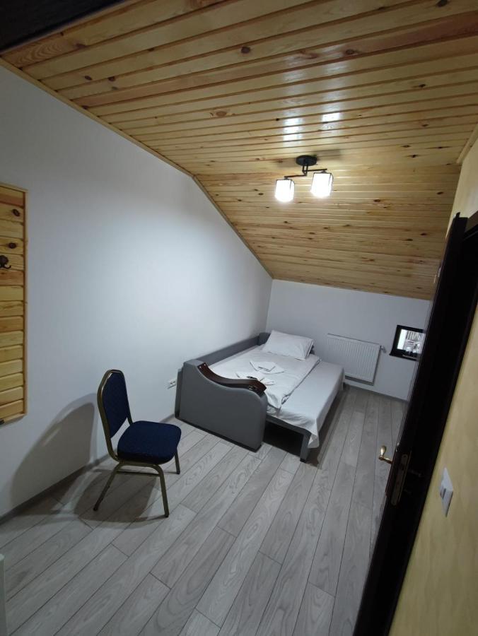 Enigma Bucovinei Hotel Vicovu de Jos Szoba fotó