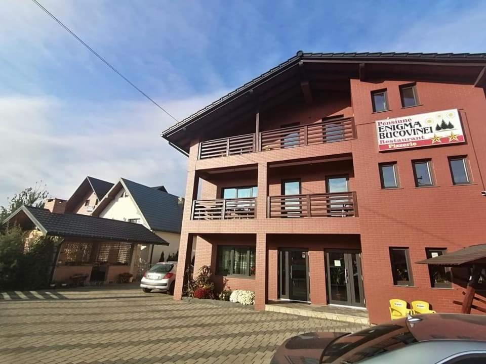 Enigma Bucovinei Hotel Vicovu de Jos Kültér fotó
