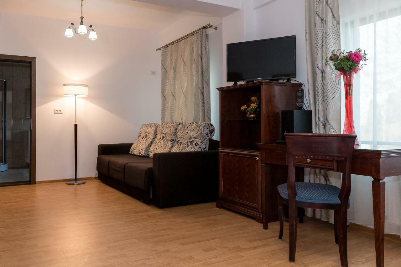Enigma Bucovinei Hotel Vicovu de Jos Kültér fotó